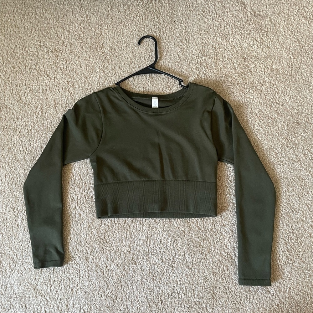 Green workout aerie crop top - NEVER WORN